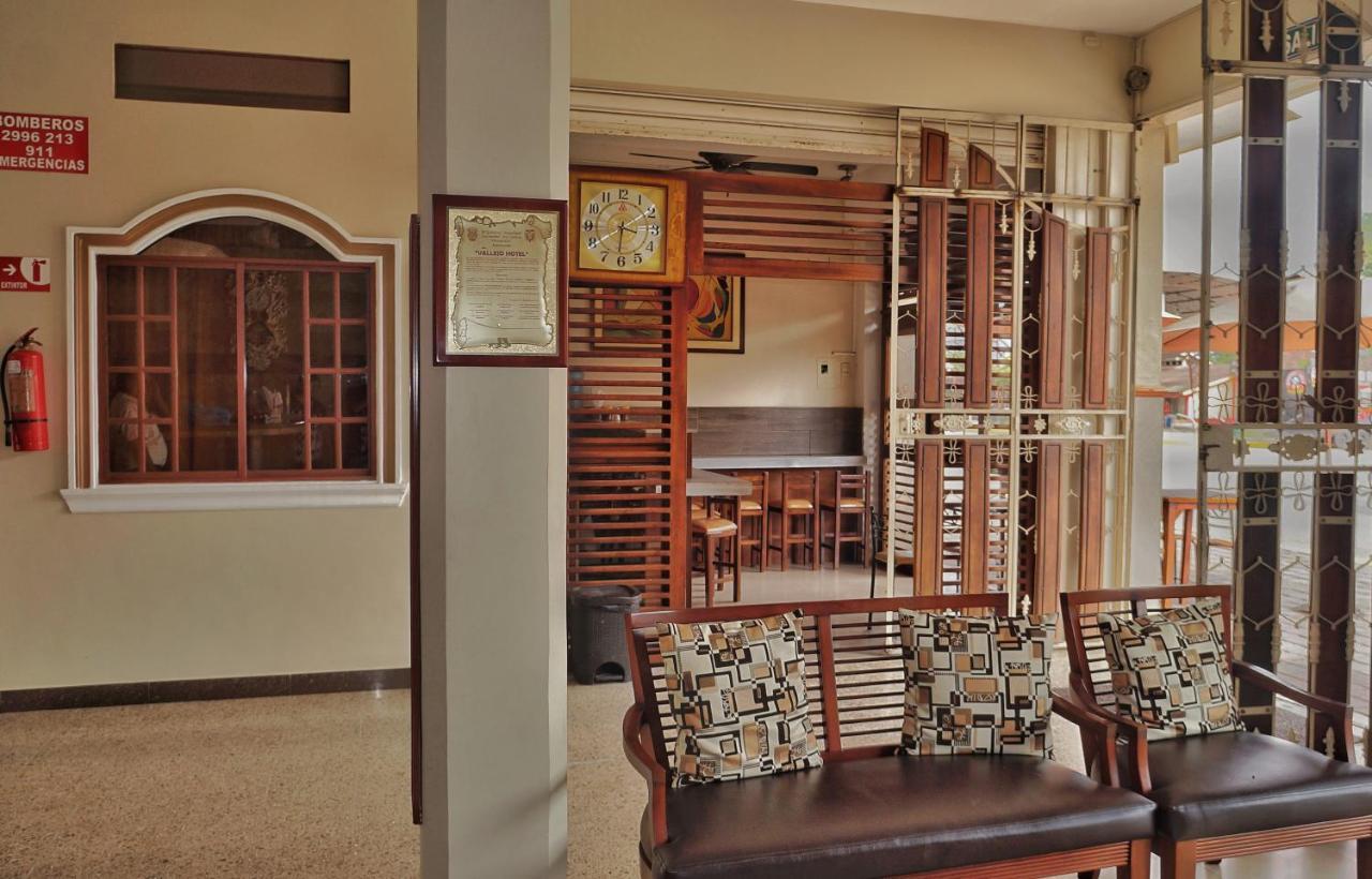Vallejo Hotel Huaquillas Zewnętrze zdjęcie