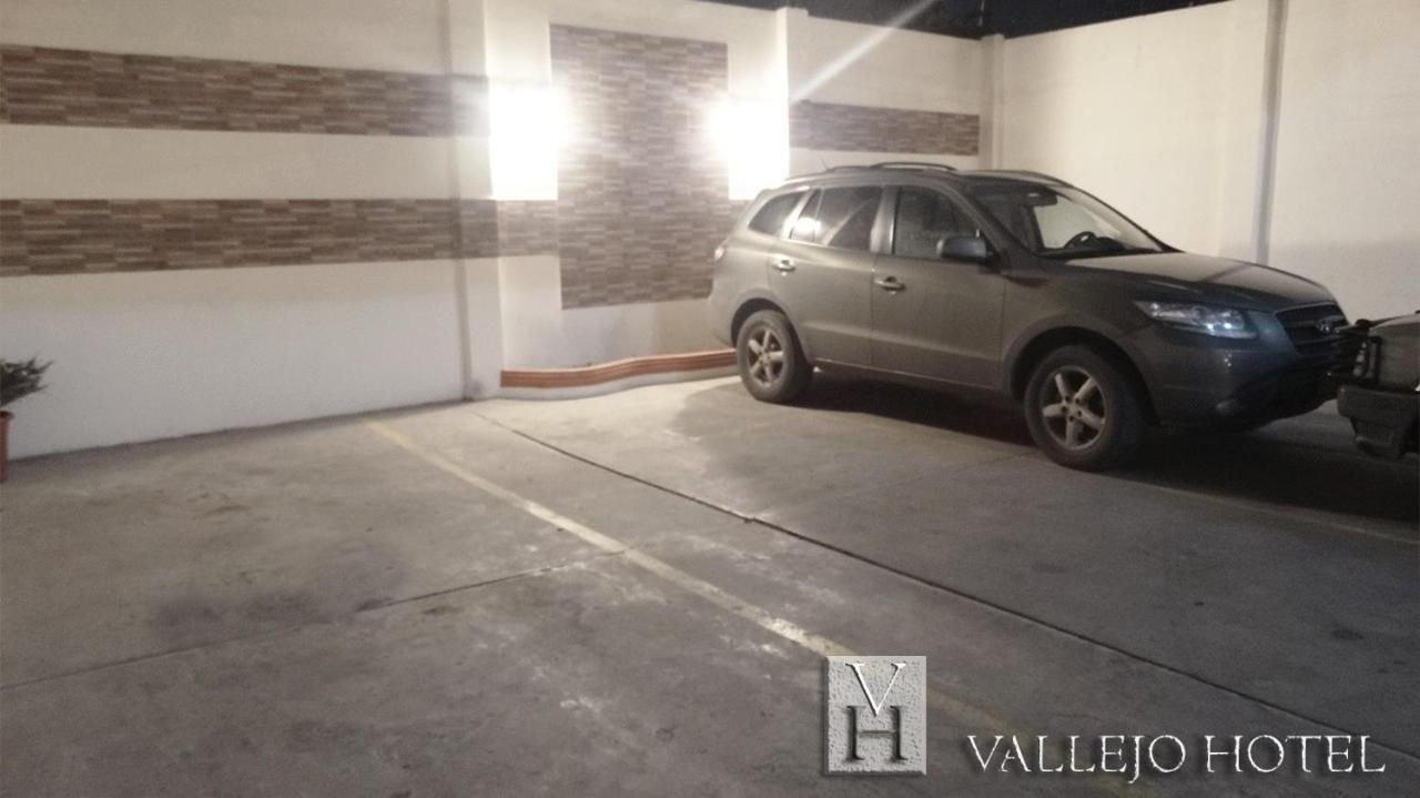 Vallejo Hotel Huaquillas Zewnętrze zdjęcie