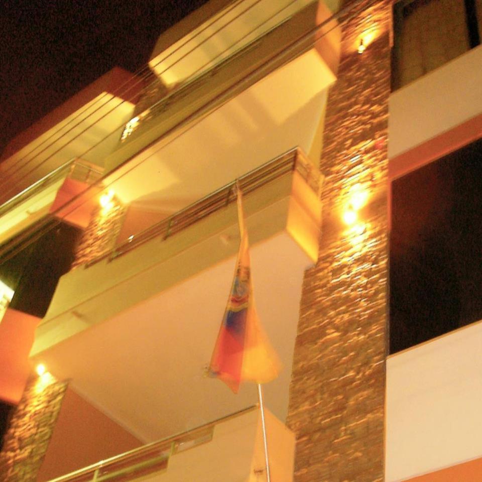 Vallejo Hotel Huaquillas Zewnętrze zdjęcie
